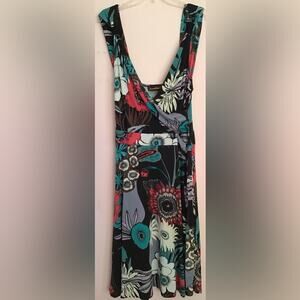 NWT Luna Claire floral sleeveless dress size large